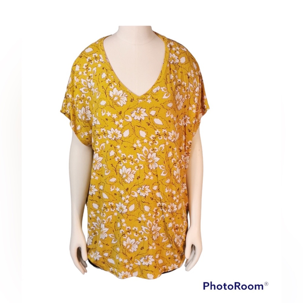 💚 Hilary Radley Plus T-Shirt, Size 1XL